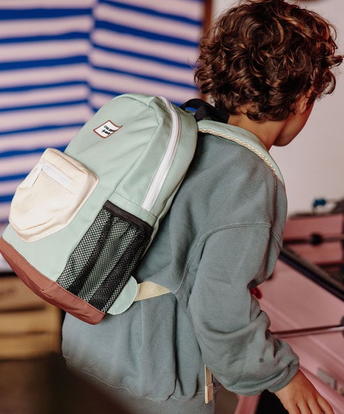 Mochila escolar verde almendra y amarillo pálido talla 2-5 años y +6 años