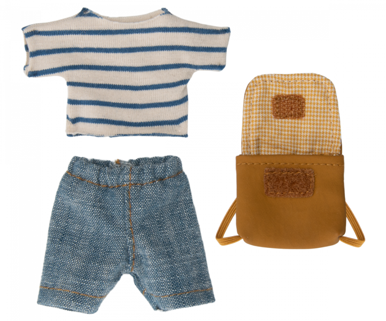 Ropa y bolso hermano mayor