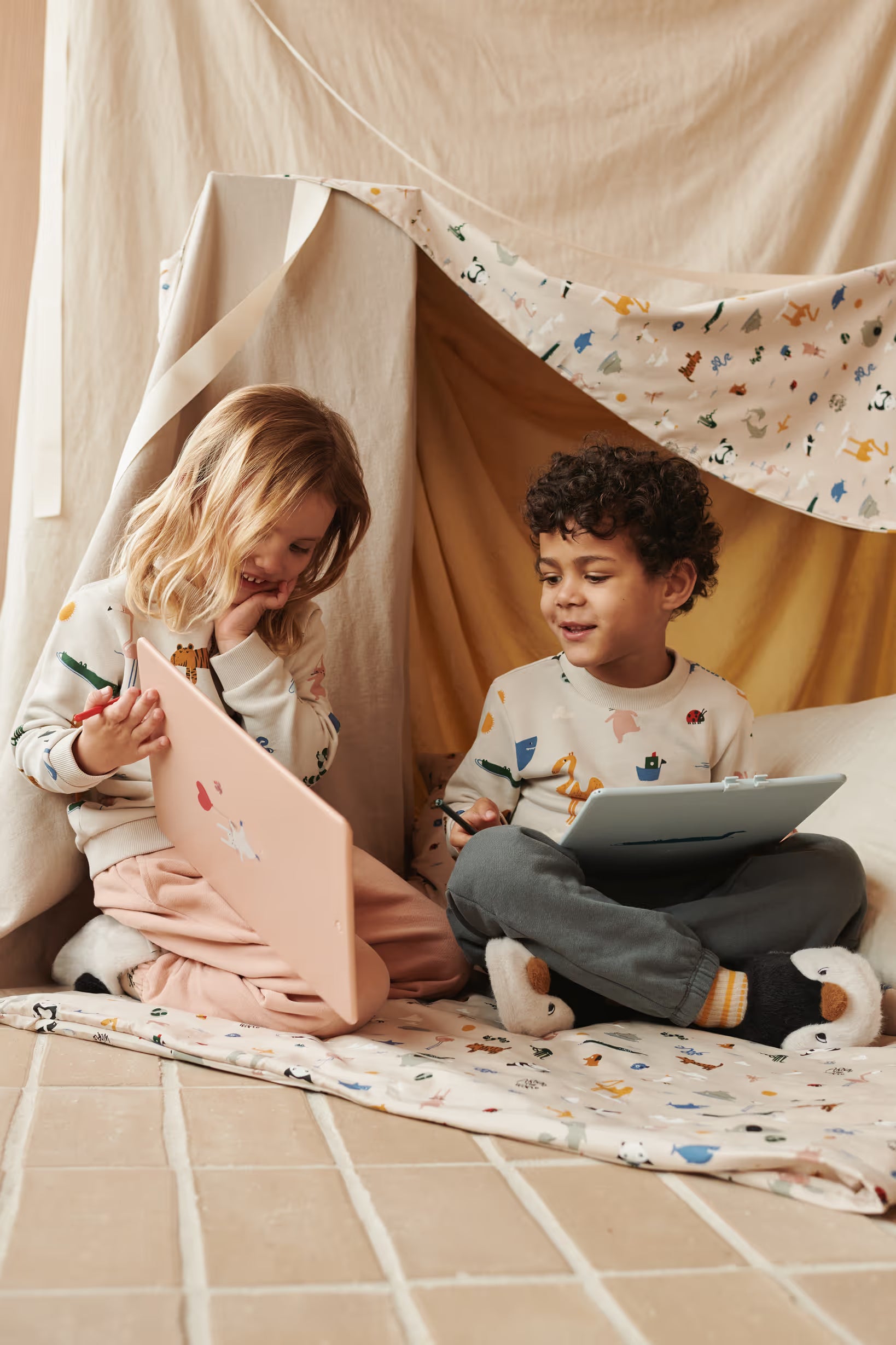 Pizarra Mágica Zora Liewood