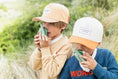 Cargar la imagen en la vista de la galería, Zoo Walkie Talkie The Zoofamily Dino Green

